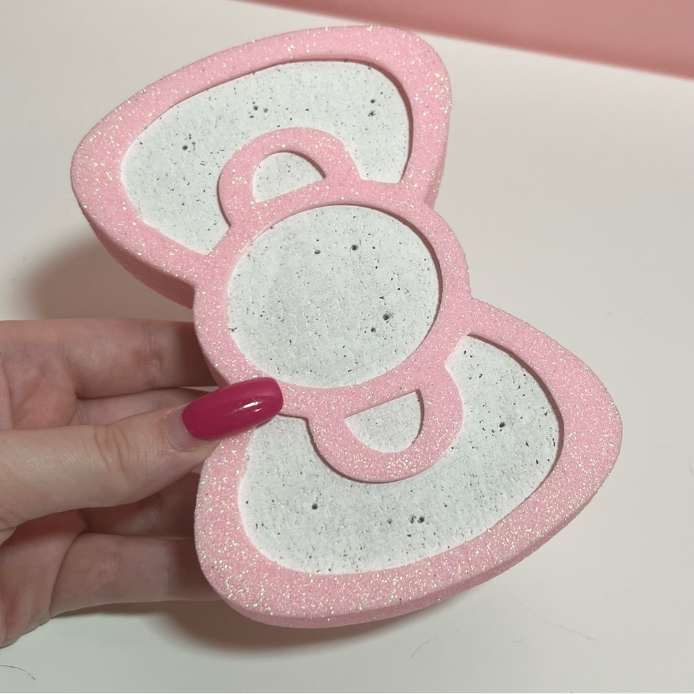 Y2K 2000s mcbling Sanrio hello kitty bow pin board - Picture 4 of 4